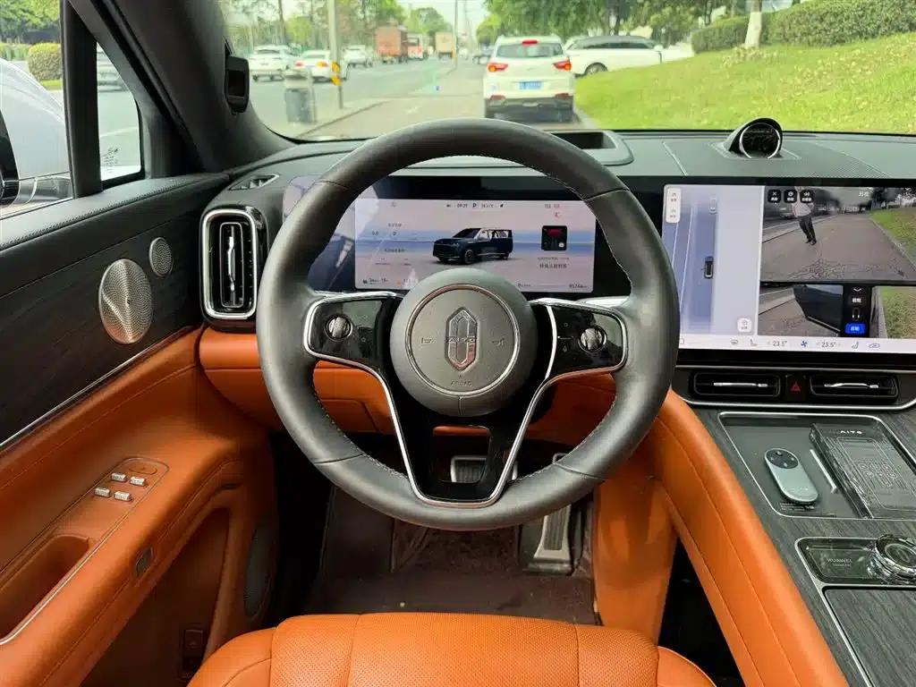 Wenjie M9 2024 Range Extended Ultra Edition 52kWh 6-Seater — миниатюра 14