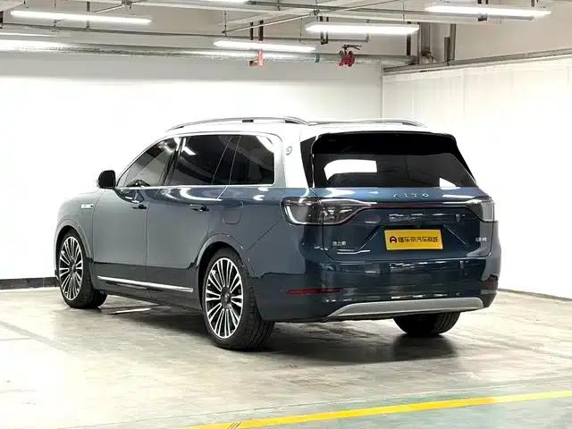 Wenjie M9 2024 Range Extended Ultra Edition 42kWh 6-Seater — миниатюра 5