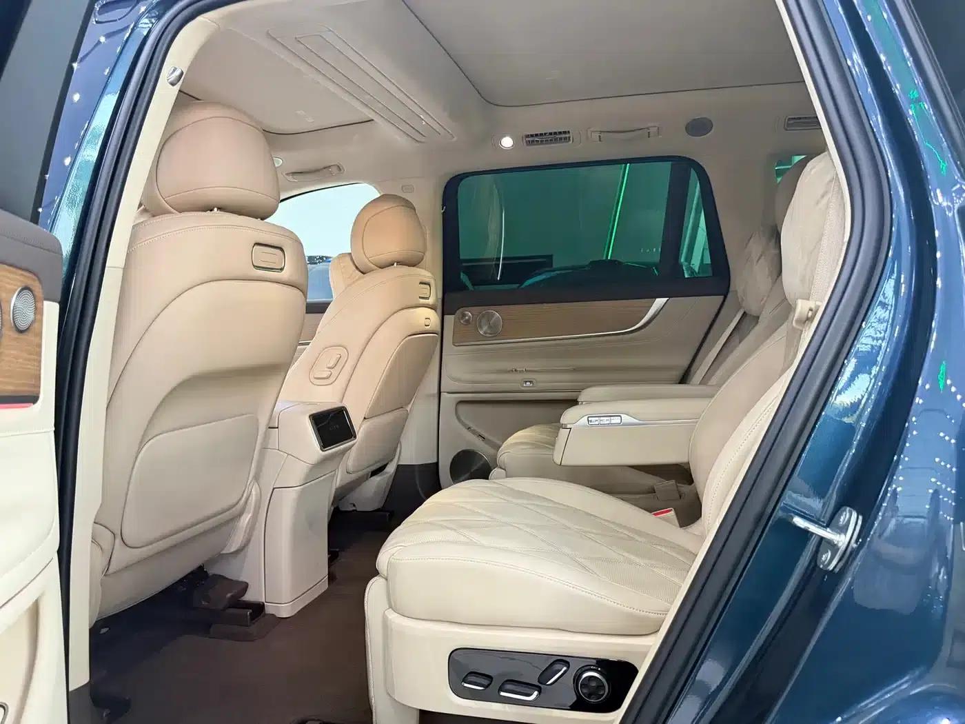 Wenjie M9 2025 Ultra Extended Range Edition 52kWh 6-Seat Version (192-line LiDAR) — миниатюра 11