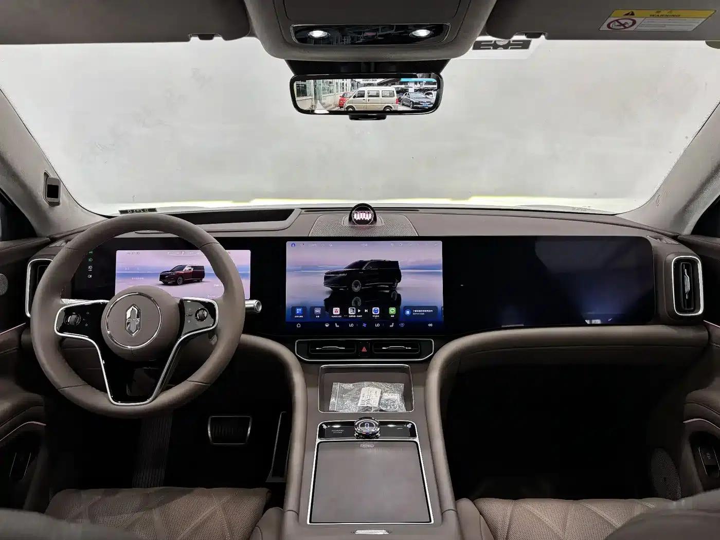 Wenjie M9 2025 Ultra Extended Range Edition 52kWh 6-Seat Version (192-line LiDAR) — миниатюра 14