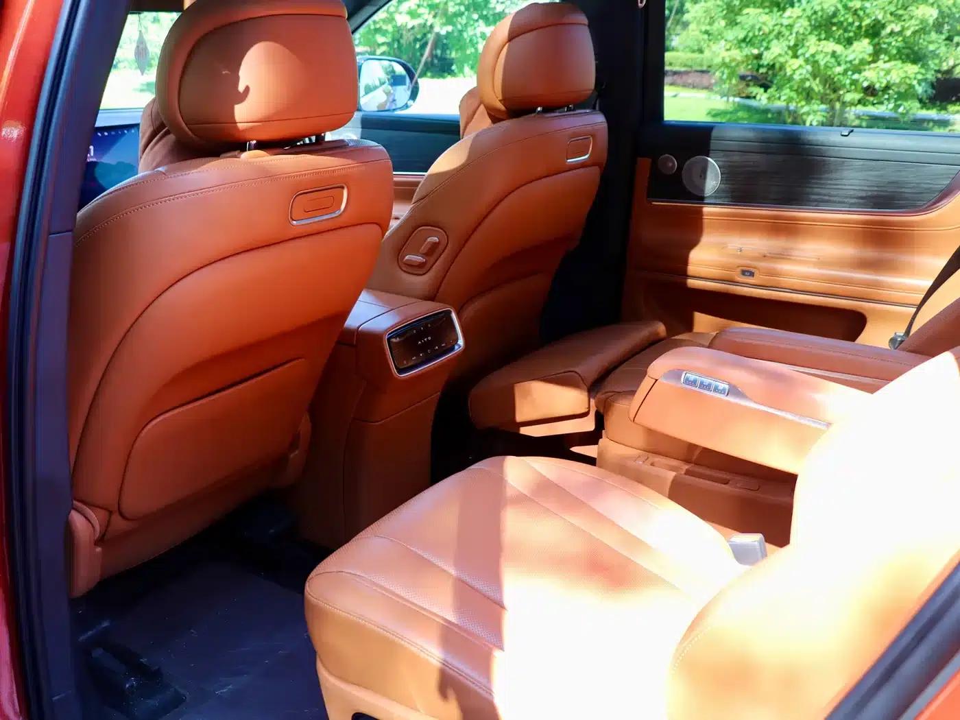 Wenjie M9 2024 Range Extended Ultra Edition 42kWh 6-Seater — миниатюра 10