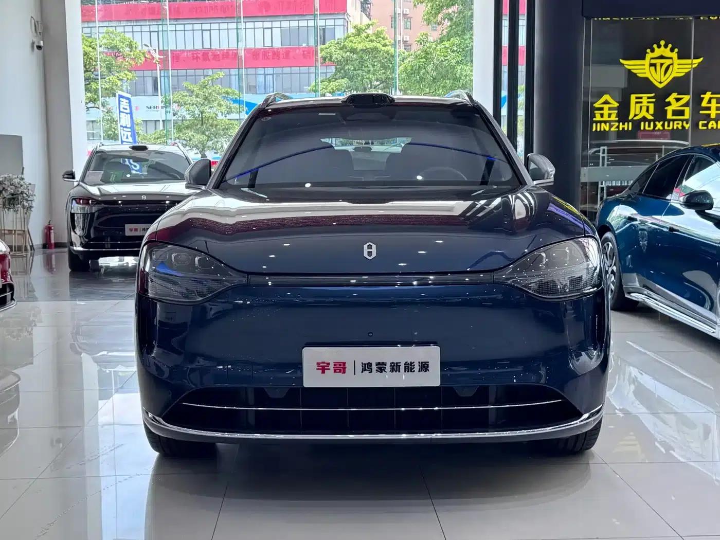 Wenjie M9 2025 Ultra Extended Range Edition 52kWh 6-Seat Version (192-line LiDAR) — миниатюра 2