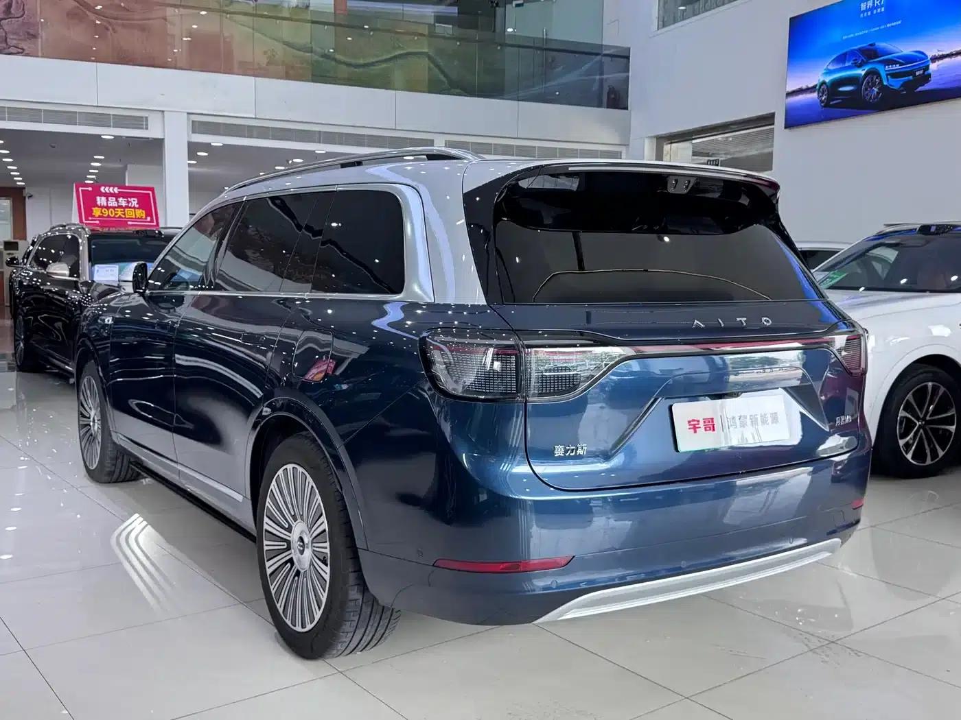 Wenjie M9 2025 Ultra Extended Range Edition 52kWh 6-Seat Version (192-line LiDAR) — миниатюра 12