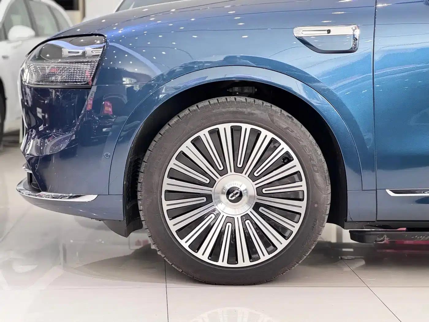 Wenjie M9 2025 Ultra Extended Range Edition 52kWh 6-Seat Version (192-line LiDAR) — миниатюра 4