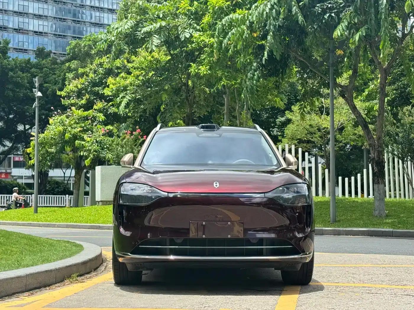 Wenjie M9 2025 Ultra Extended Range Edition (52kWh, 6-seater, 192-line LiDAR) — миниатюра 2