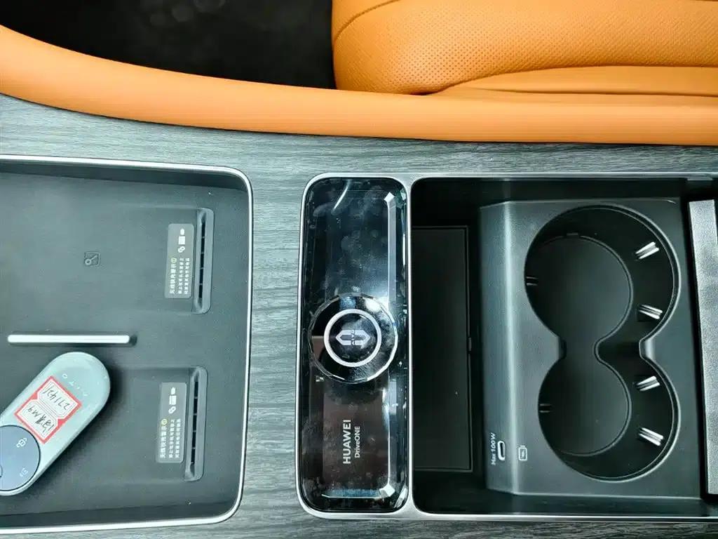 Wenjie M9 2025 Ultra Extended Range Edition 52kWh 6-Seat Version (192-line LiDAR) — миниатюра 11