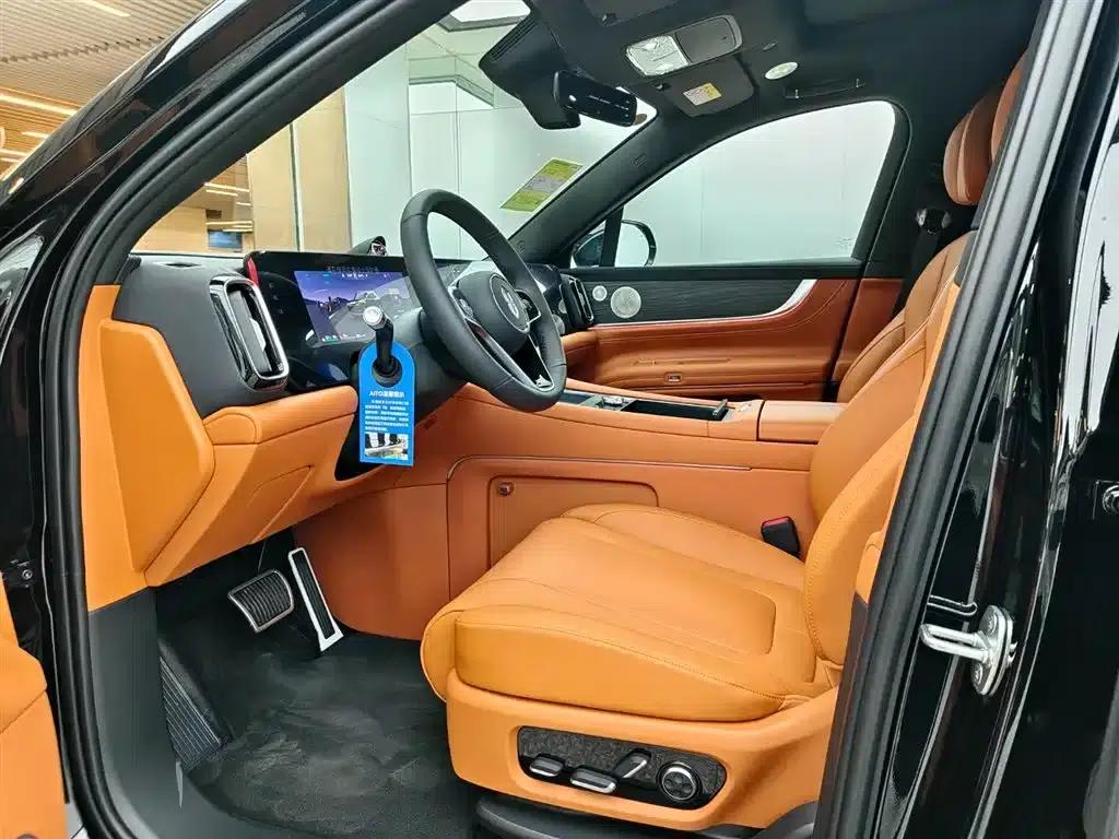 Wenjie M9 2025 Ultra Extended Range Edition 52kWh 6-Seat Version (192-line LiDAR) — миниатюра 7
