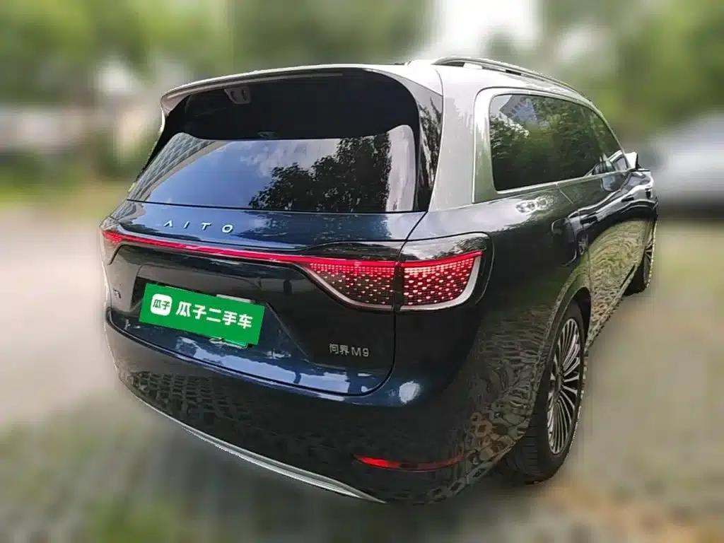Wenjie M9 2025 Ultra Extended Range Edition (52kWh, 6-seater, 192-line LiDAR) — миниатюра 12