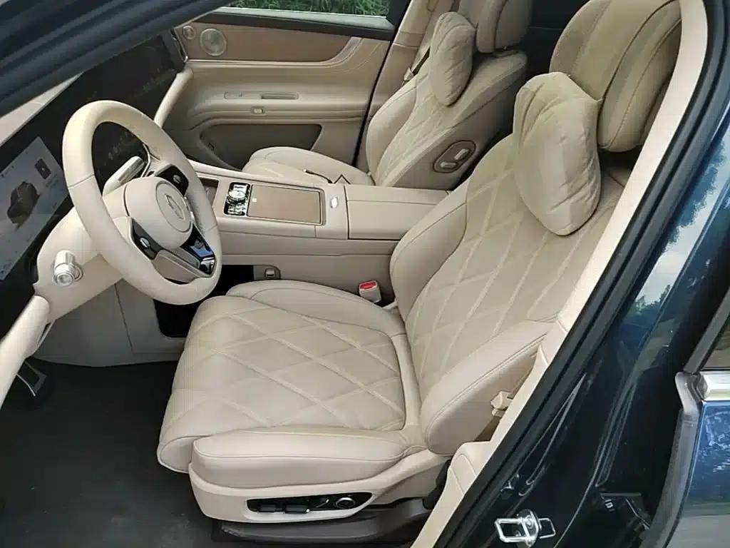 Wenjie M9 2025 Ultra Extended Range Edition (52kWh, 6-seater, 192-line LiDAR) — миниатюра 22