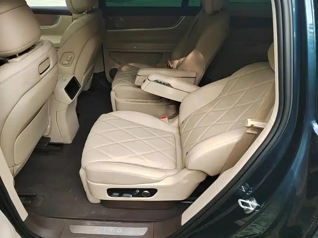 Wenjie M9 2025 Ultra Extended Range Edition (52kWh, 6-seater, 192-line LiDAR) — миниатюра 24
