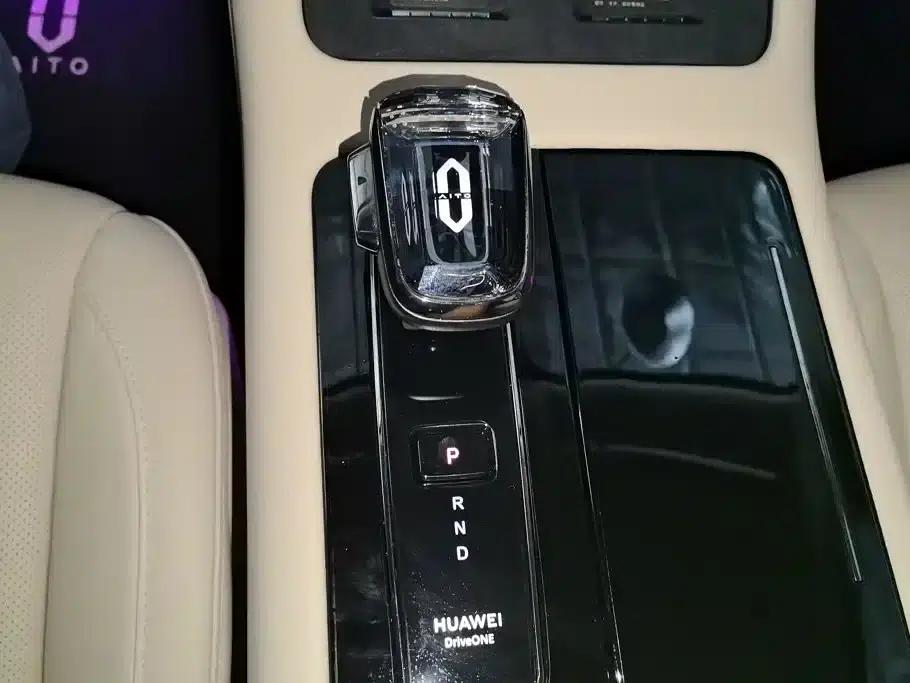Wenjie M7 2024 1.5T Intelligent Driving 4WD Max Edition 5-seater — миниатюра 16
