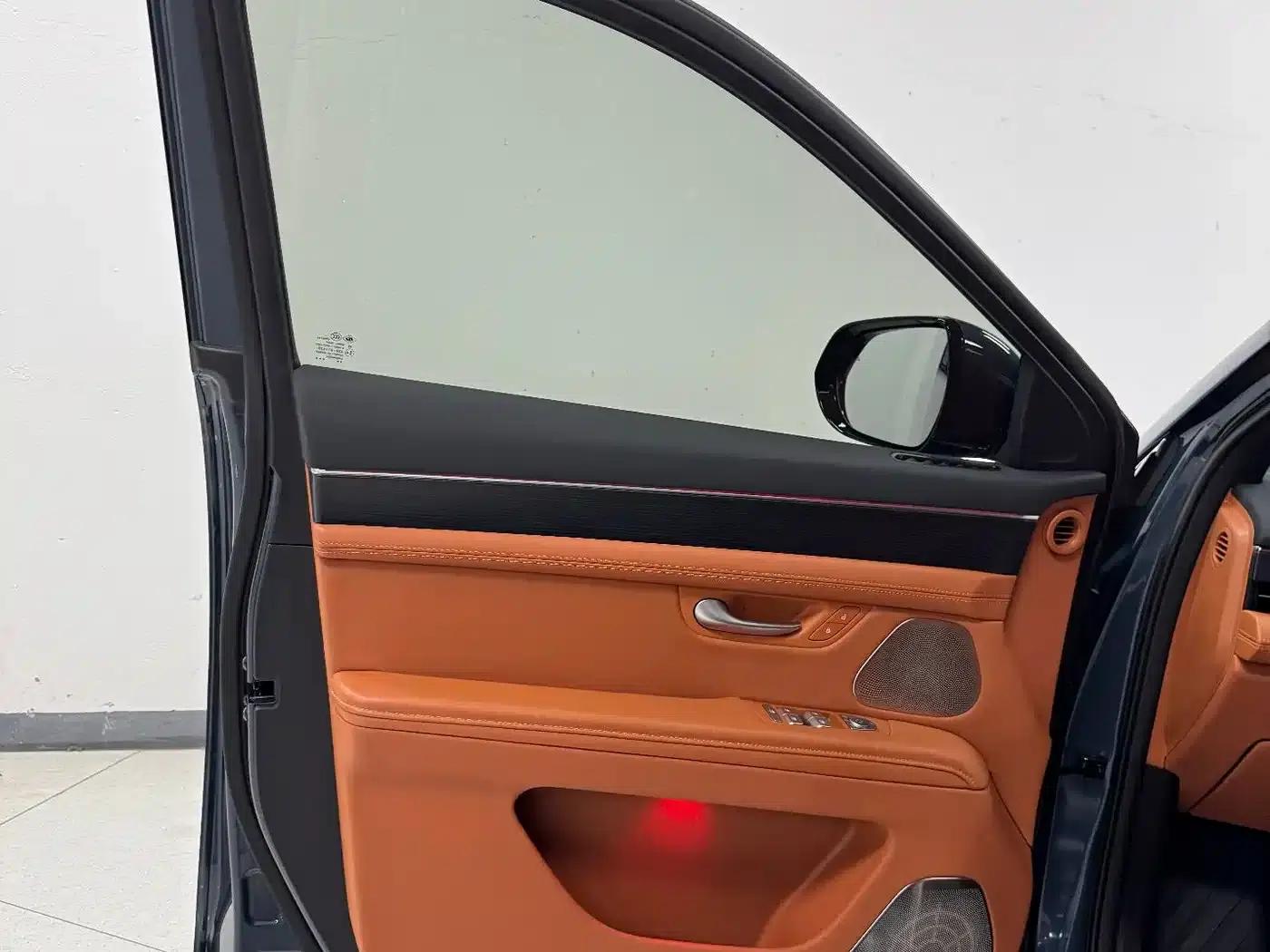 Wenjie M7 2024 1.5T Intelligent Driving Rear-Wheel Drive Ultra Edition 6-Seater — миниатюра 15