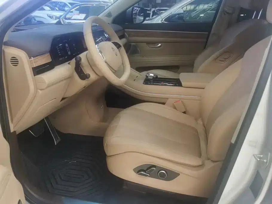Wenjie M7 2024 1.5T AWD Plus Edition 5-seater — миниатюра 9