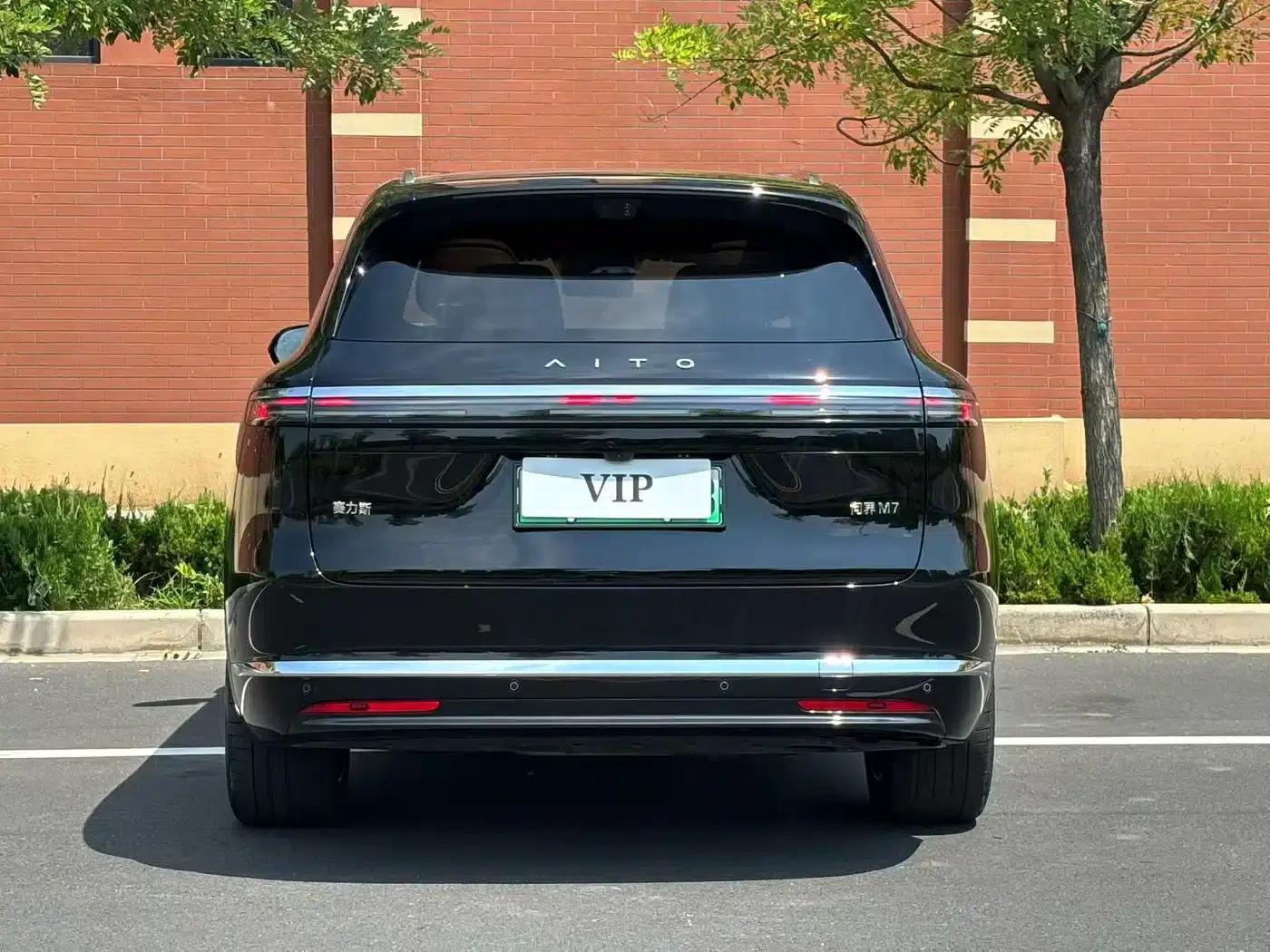 Wenjie M7 2026 Extended Range Ultra 4WD 6-Seater (192-line LiDAR) — миниатюра 5