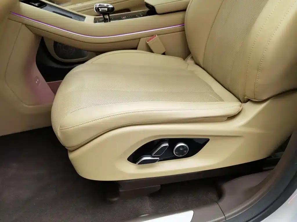 Wenjie M7 2024 1.5T AWD Plus Edition 5-seater — миниатюра 20
