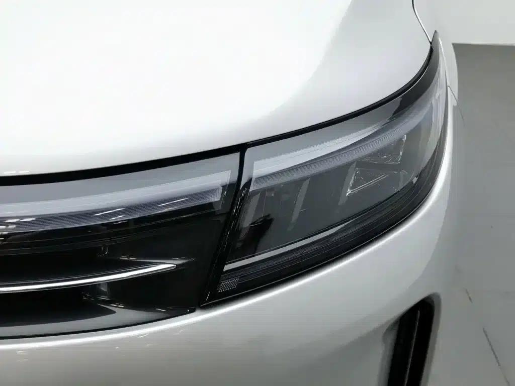 Wenjie M7 2024 1.5T AWD Plus Edition 5-seater — миниатюра 7