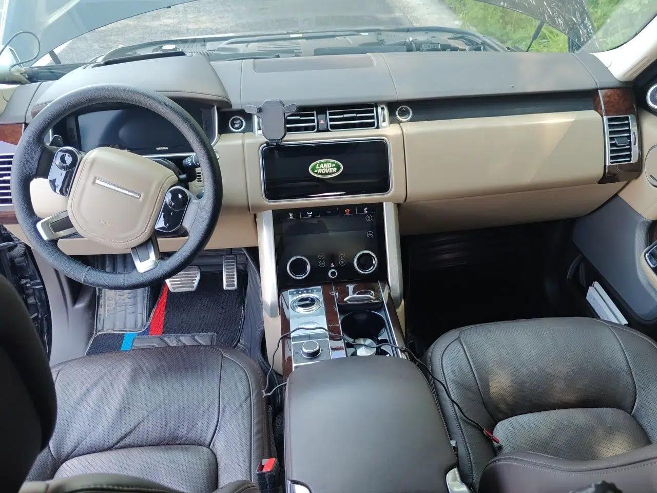 Land Rover Range 2020 Range Rover 3.0 with sunroof — миниатюра 10
