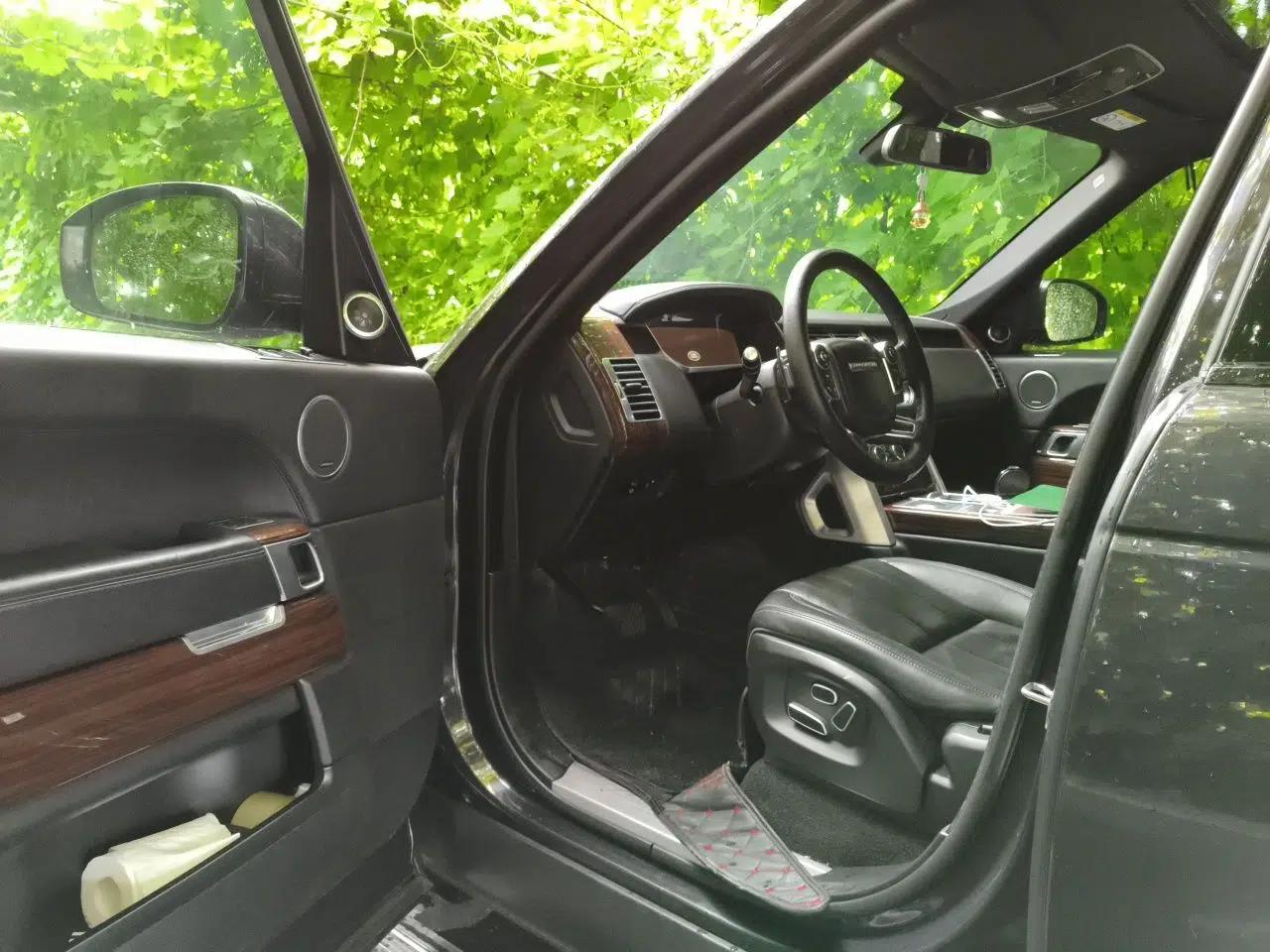 Land Rover Range 2014 Revised 3.0 SC V6 Vogue — миниатюра 16