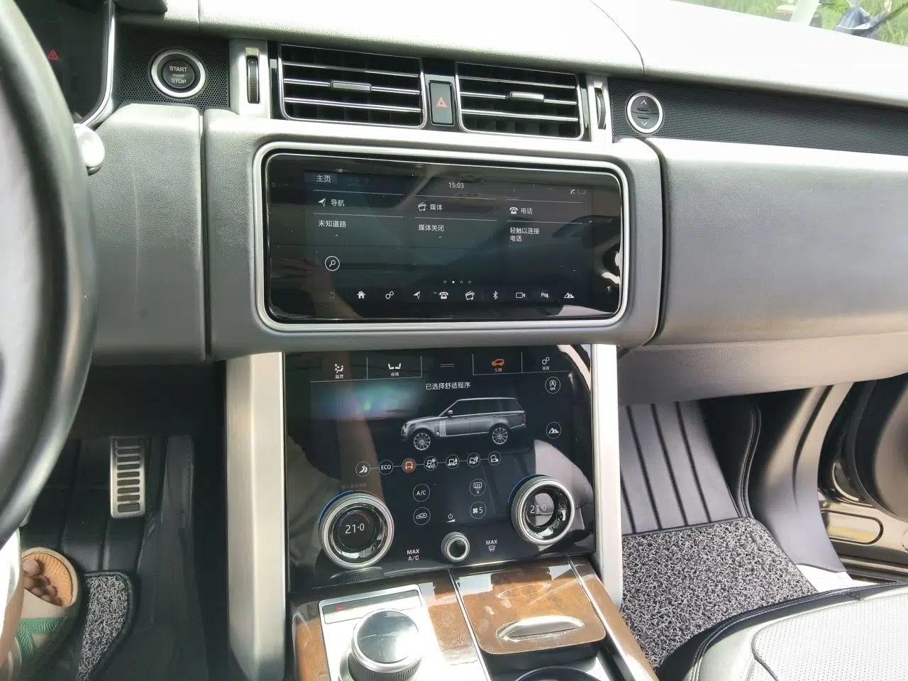 Land Rover Range 2021 3.0 L6 Century Extended Classic Edition — миниатюра 13