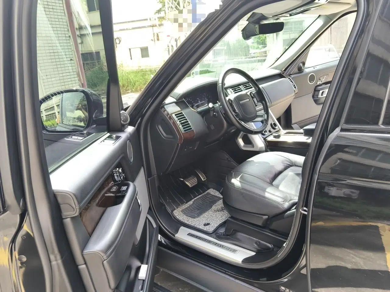 Land Rover Range 2021 3.0 L6 Century Extended Classic Edition — миниатюра 16