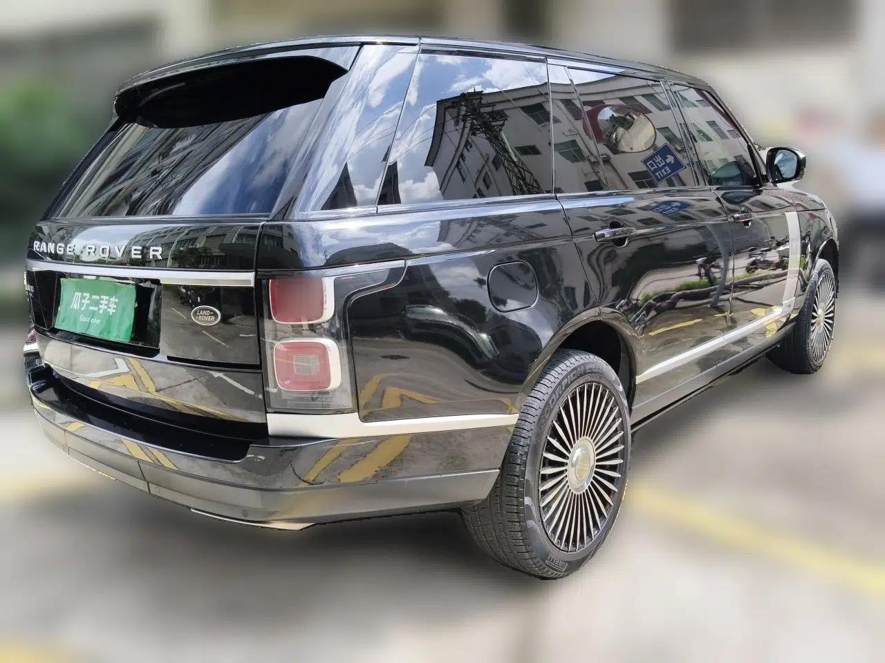 Land Rover Range 2021 3.0 L6 Century Extended Classic Edition — миниатюра 6