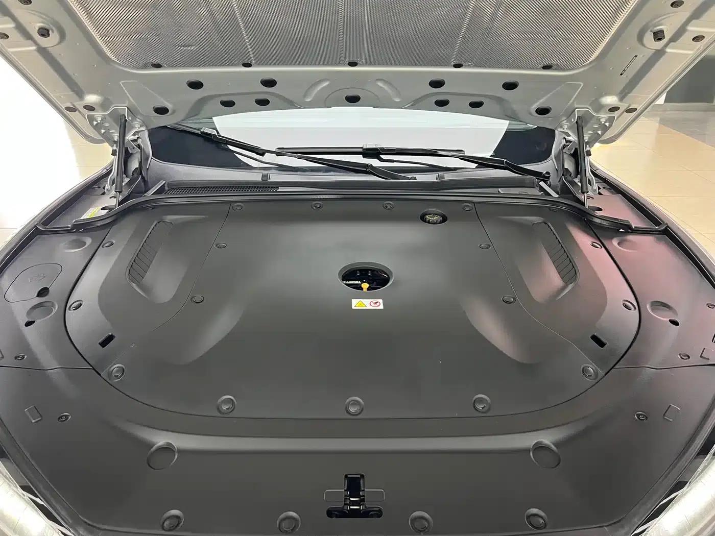 Wenjie M5 2022 Extended Range AWD Performance Edition — миниатюра 26