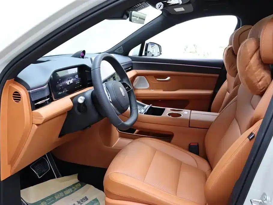 Wenjie M5 2025 Extended Range Ultra 4WD — миниатюра 13