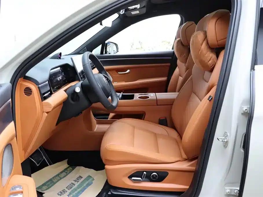 Wenjie M5 2025 Extended Range Ultra 4WD — миниатюра 14