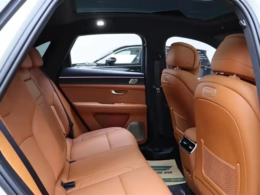 Wenjie M5 2025 Extended Range Ultra 4WD — миниатюра 15