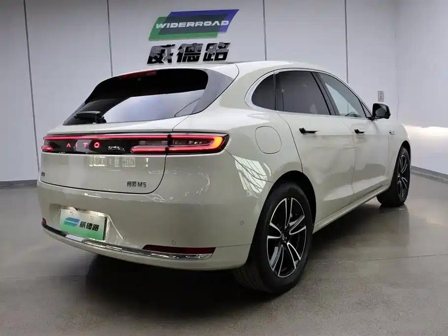 Wenjie M5 2025 Extended Range Ultra 4WD — миниатюра 3