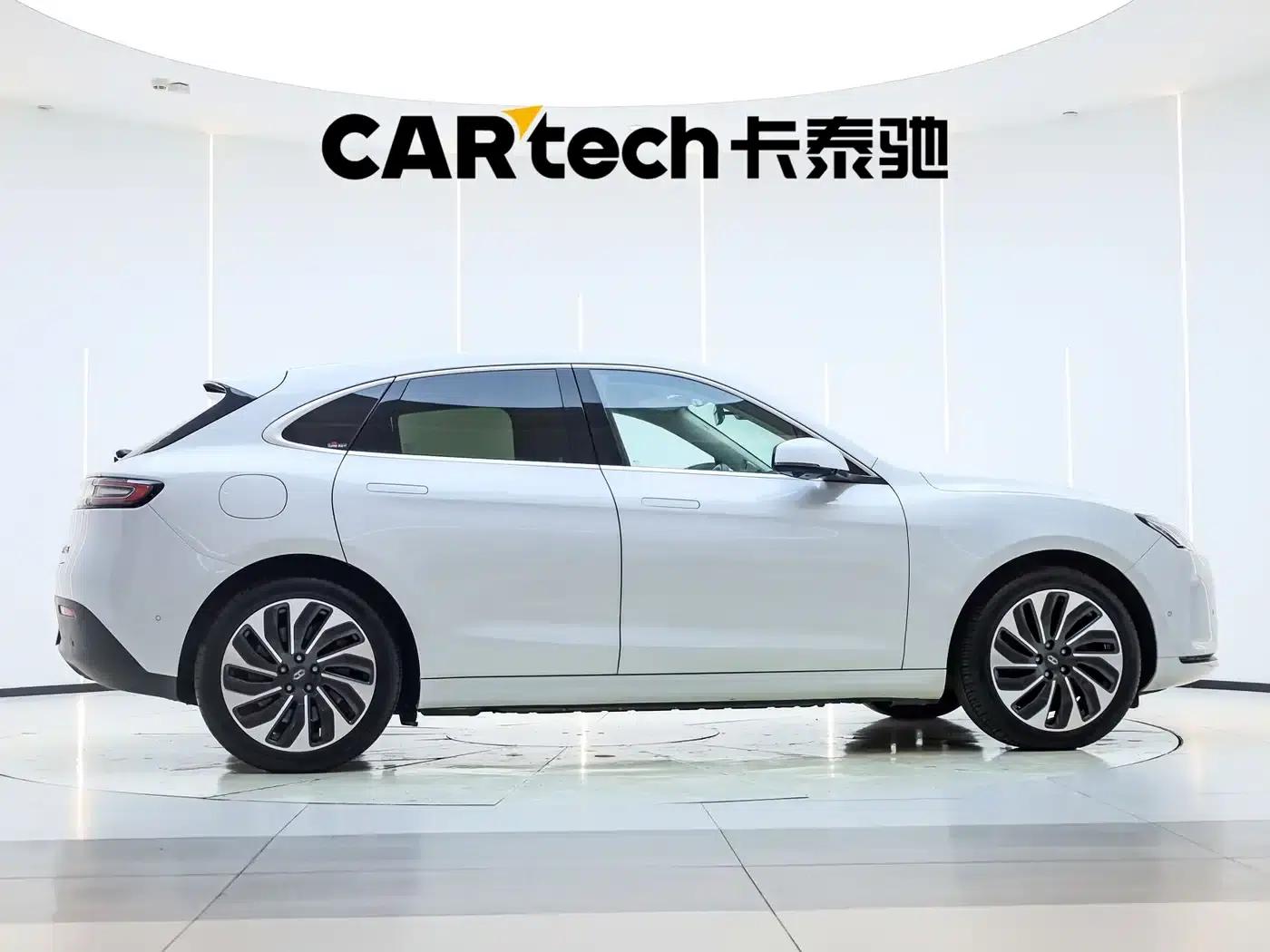 Wenjie M5 2022 Extended Range AWD Performance Edition — миниатюра 7