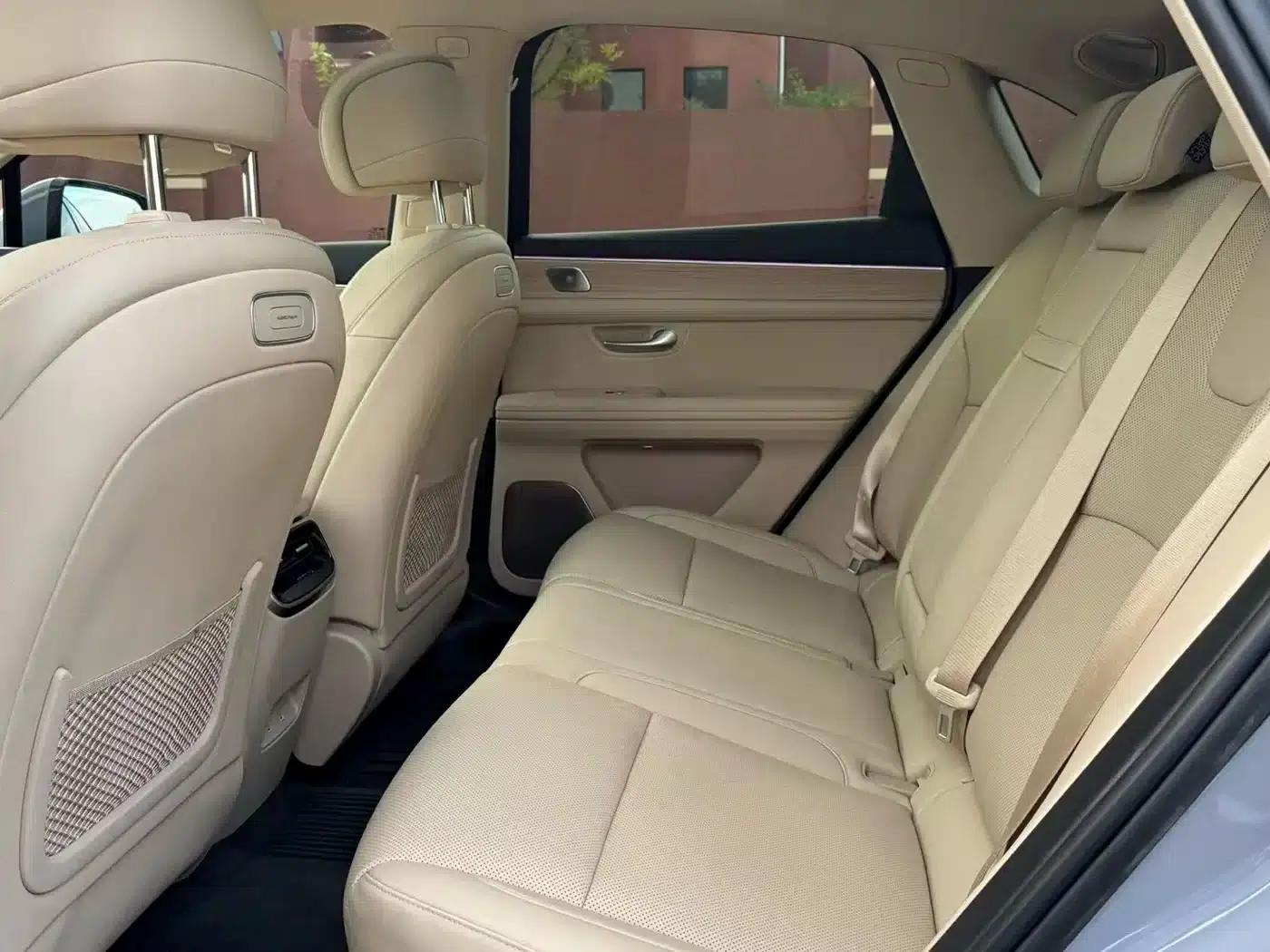 Wenjie M5 2024 Range Extended Max Rear-Wheel Drive High-End Intelligent Driving Edition — миниатюра 6
