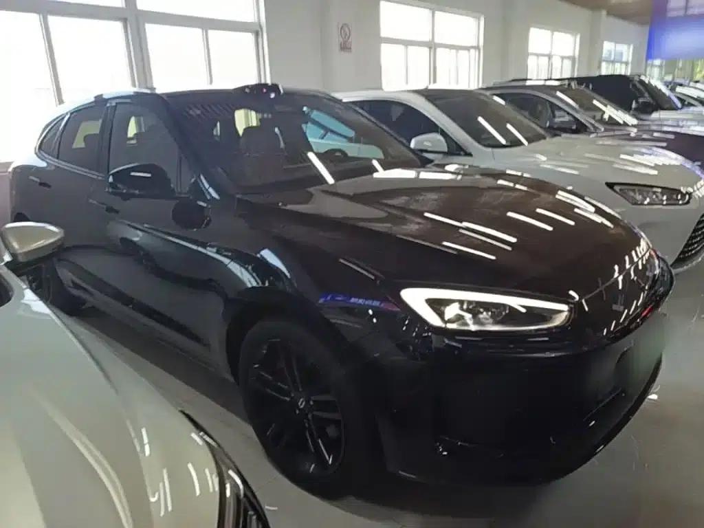 Wenjie M5 2025 Extended Range Ultra Rear-Wheel Drive Version — миниатюра 4