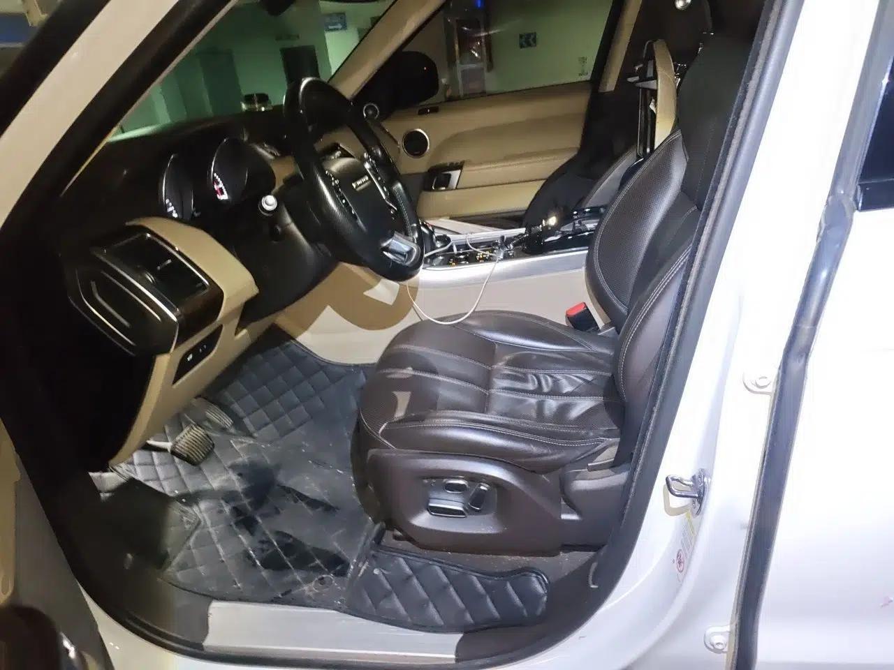 Land Rover Range Sport Range Rover Sport 2015, 3.0-liter automatic (registered in 2015, parallel import) — миниатюра 15