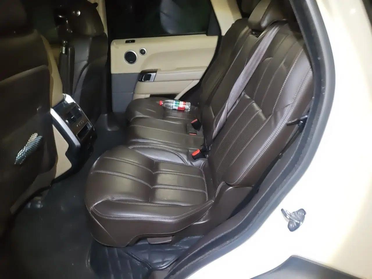 Land Rover Range Sport Range Rover Sport 2015, 3.0-liter automatic (registered in 2015, parallel import) — миниатюра 17