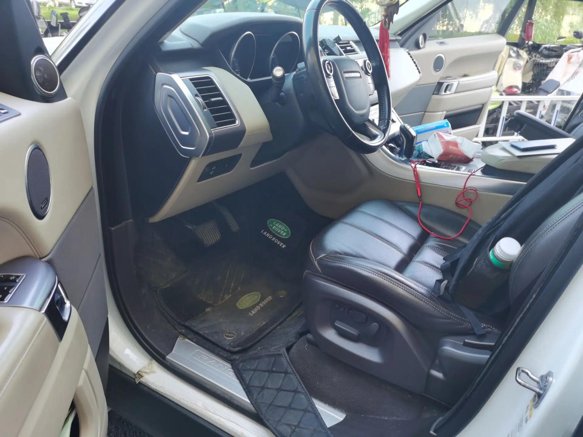 Land Rover Range Sport 2015 3.0 SC V6 HSE — миниатюра 16