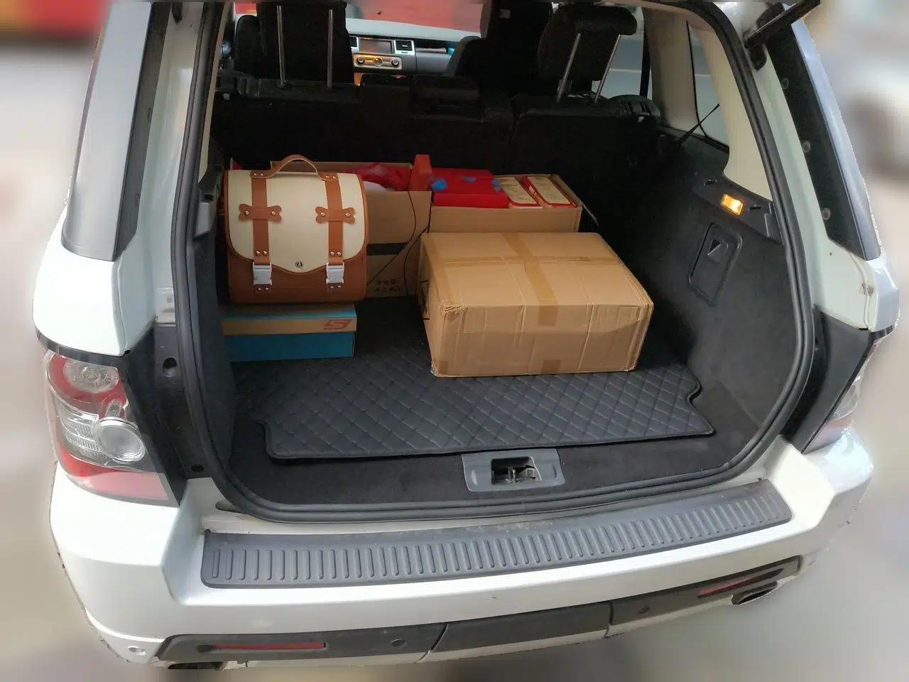 Land Rover Range Sport 2010 5.0 SC V8 HSE — миниатюра 19