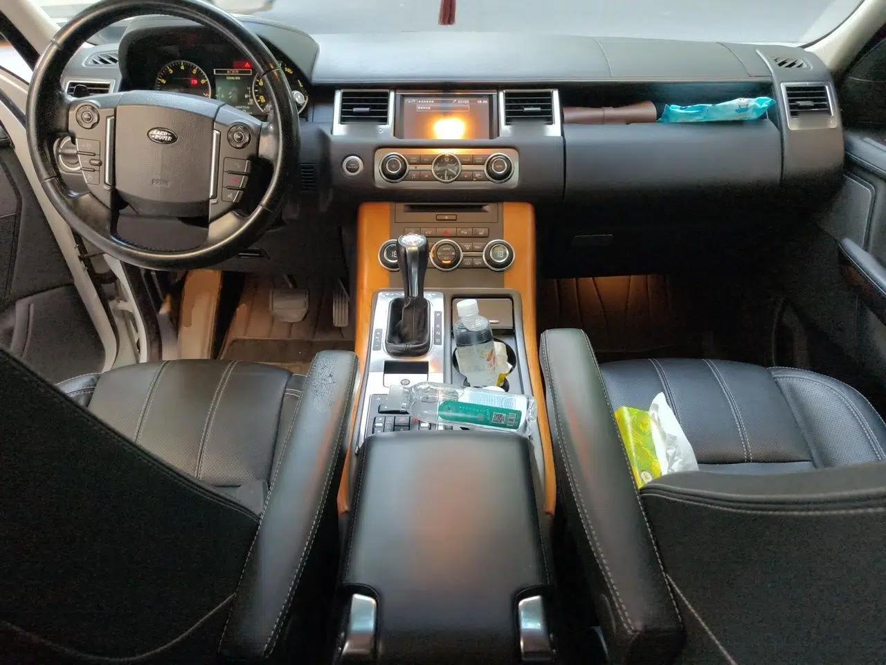 Land Rover Range Sport 2010 5.0 SC V8 HSE — миниатюра 9