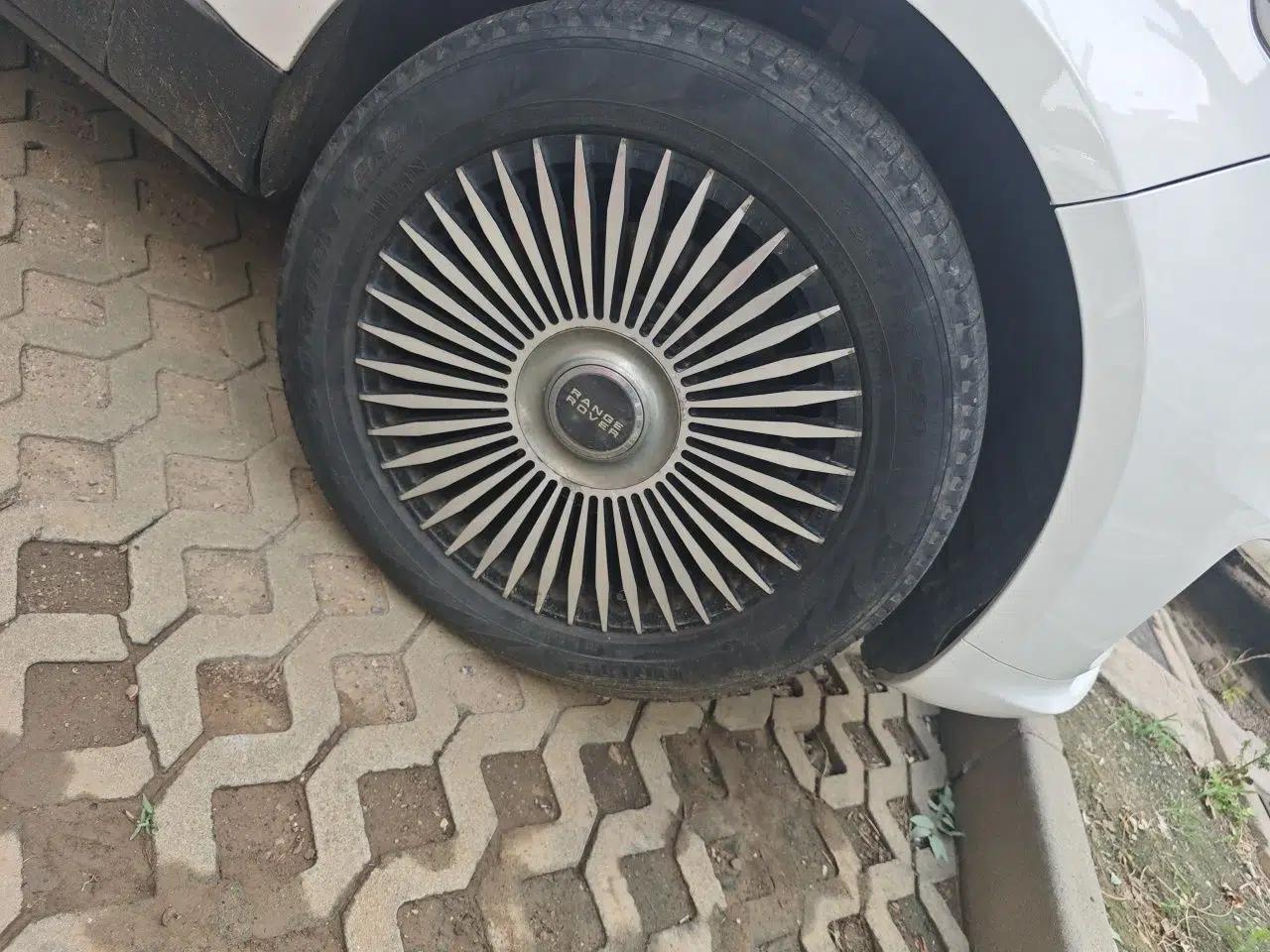 Land Rover Range Sport 2014 3.0 SC V6 HSE — миниатюра 8