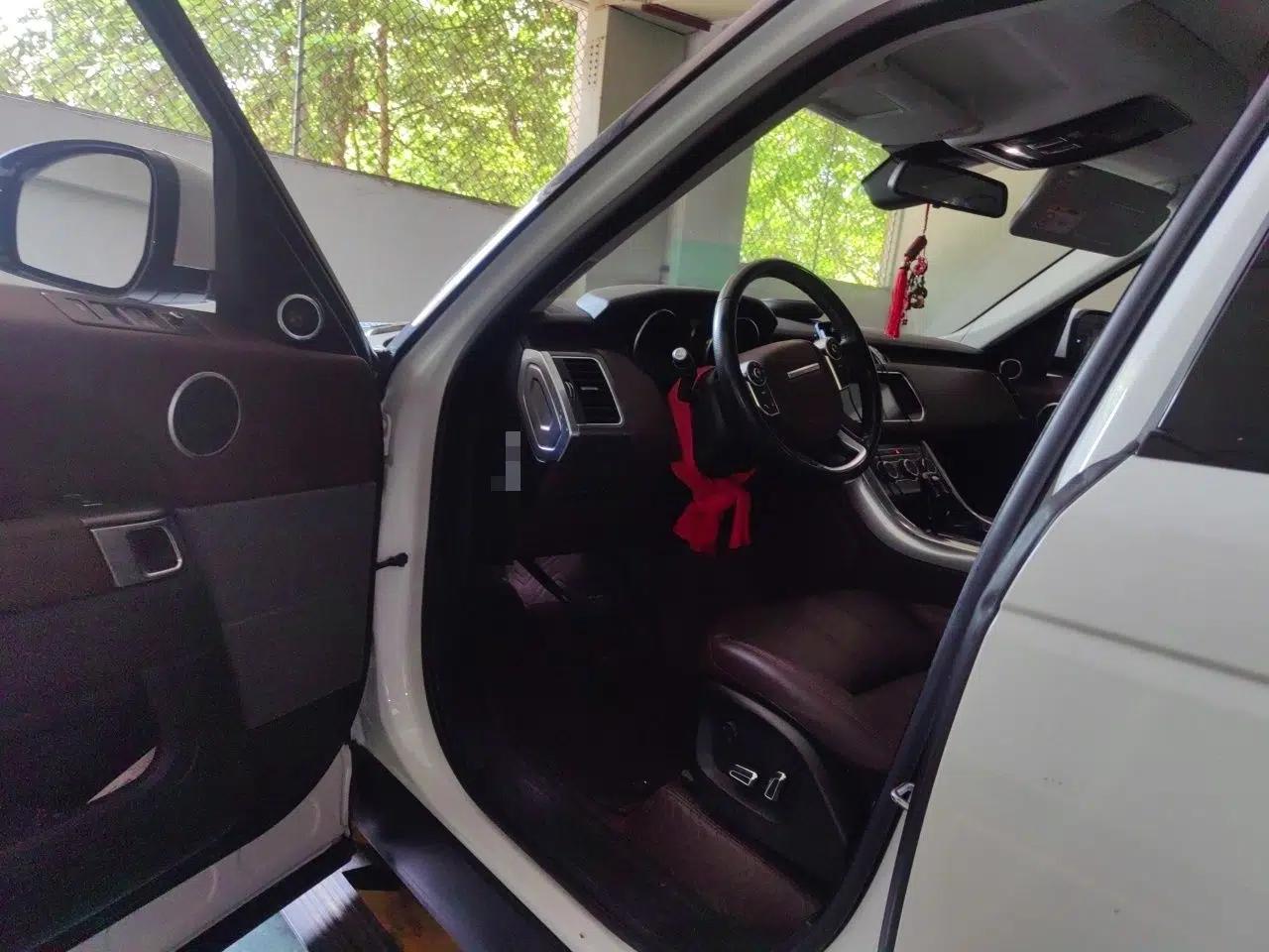 Land Rover Range Sport Range Rover Sport, Diesel, 3.0-liter, Automatic, 5-seater — миниатюра 16