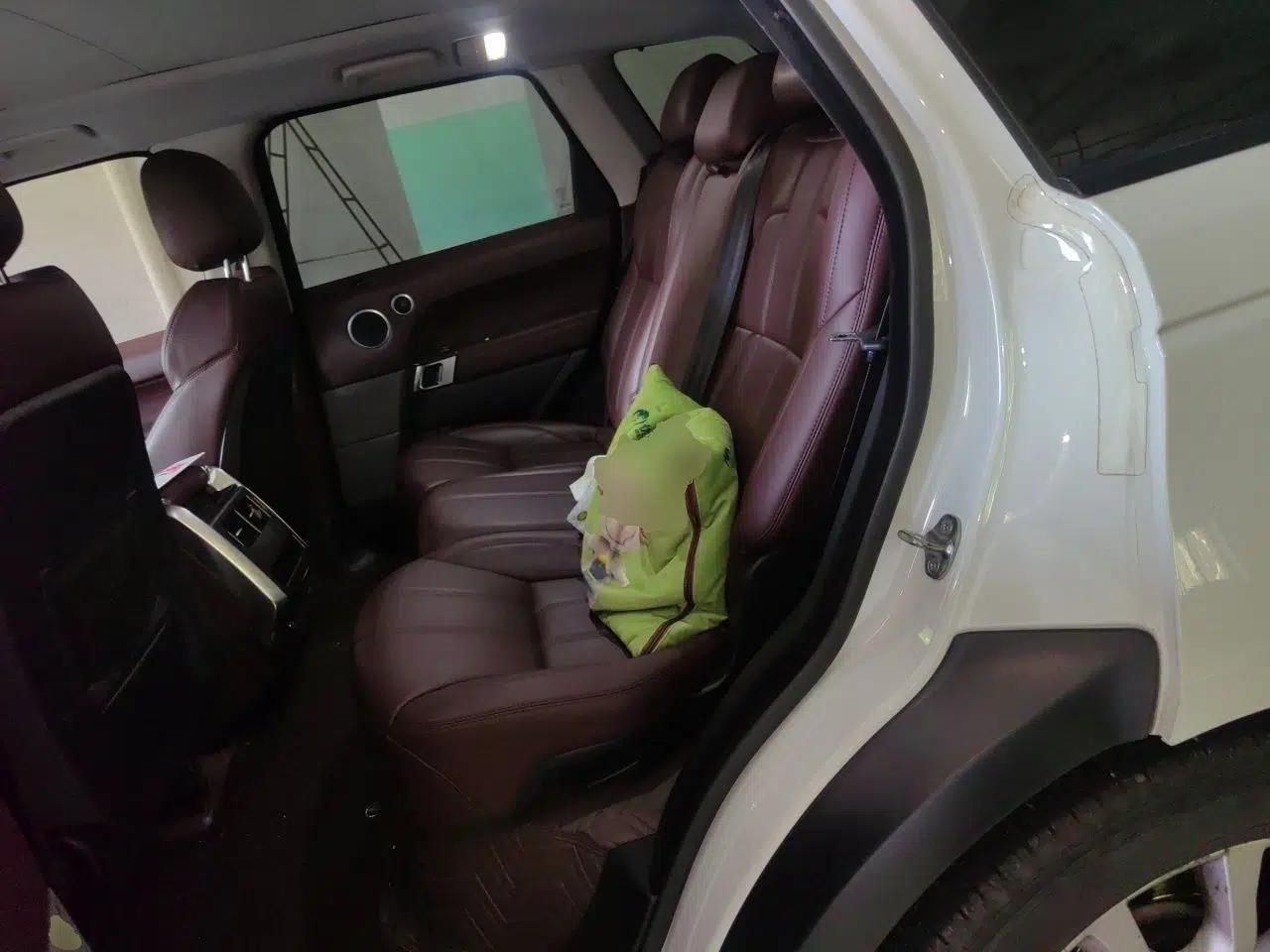 Land Rover Range Sport Range Rover Sport, Diesel, 3.0-liter, Automatic, 5-seater — миниатюра 17
