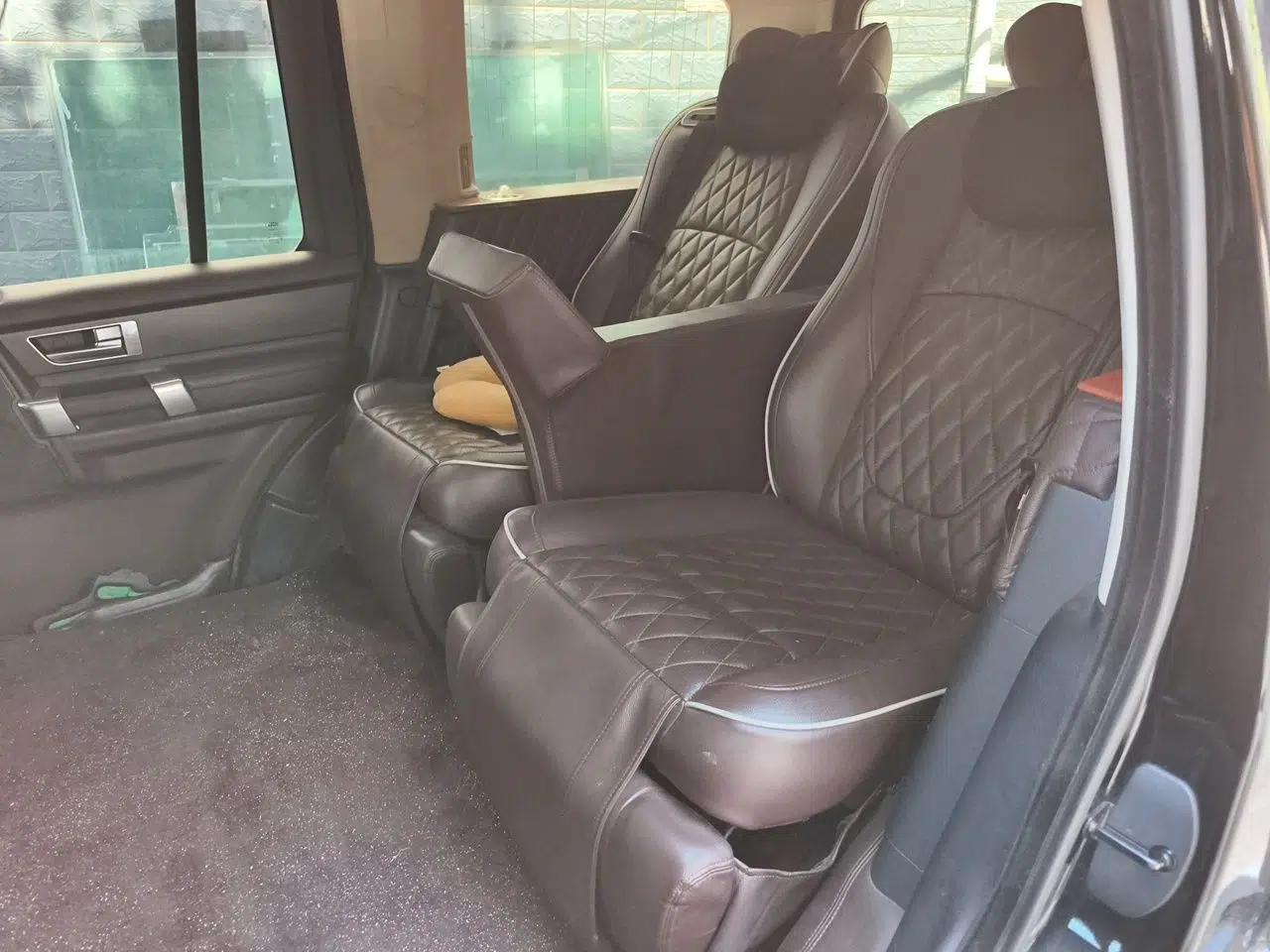 Land Rover Discovery 2015 3.0 SDV6 HSE Diesel Version — миниатюра 17