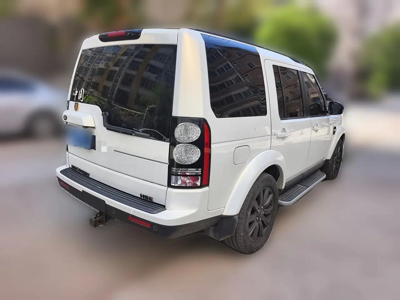 Land Rover Discovery 2015 3.0 SDV6 HSE Diesel Version — миниатюра 6