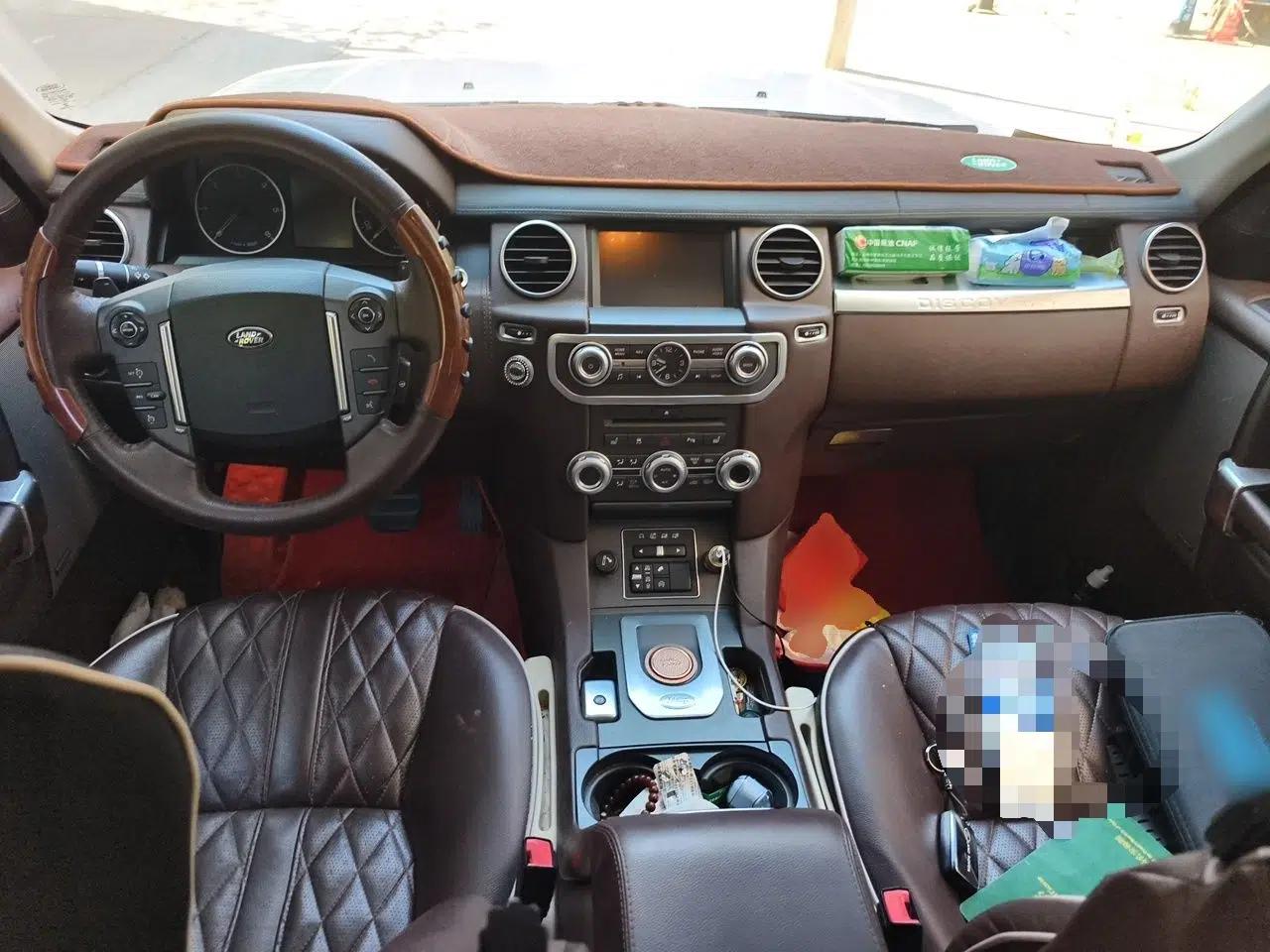 Land Rover Discovery 2015 3.0 SDV6 HSE Diesel Version — миниатюра 9
