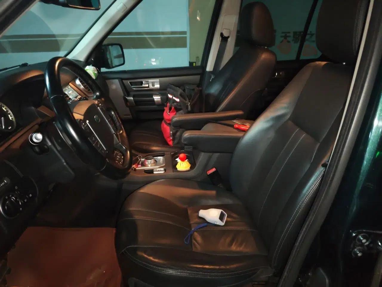Land Rover Discovery 2013 3.0 SDV6 HSE Diesel Edition — миниатюра 15