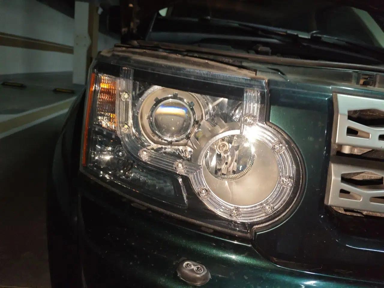 Land Rover Discovery 2013 3.0 SDV6 HSE Diesel Edition — миниатюра 7