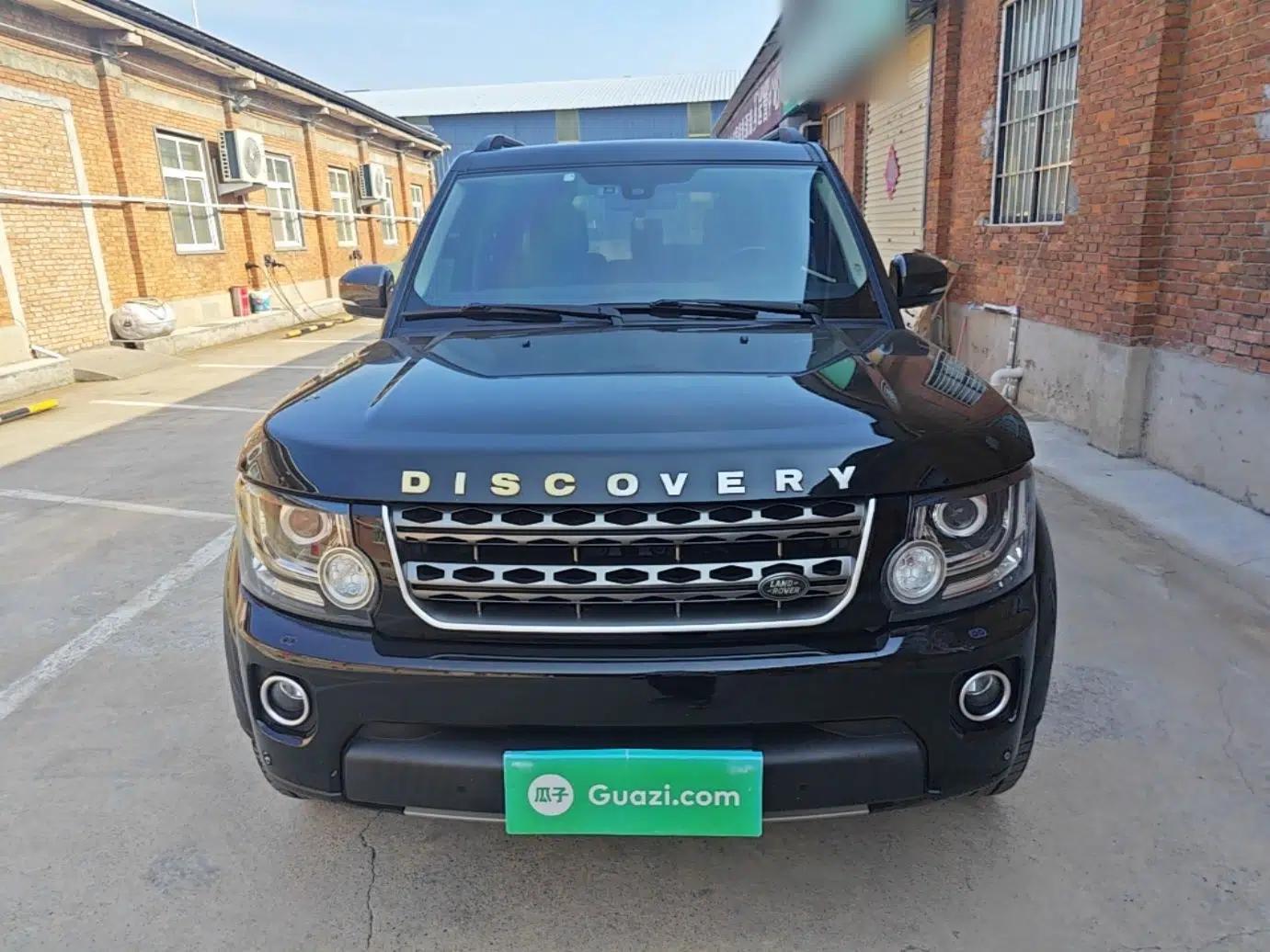 Land Rover Discovery 2016 3.0 SC Obsidian Black Heritage Edition HSE — миниатюра 2