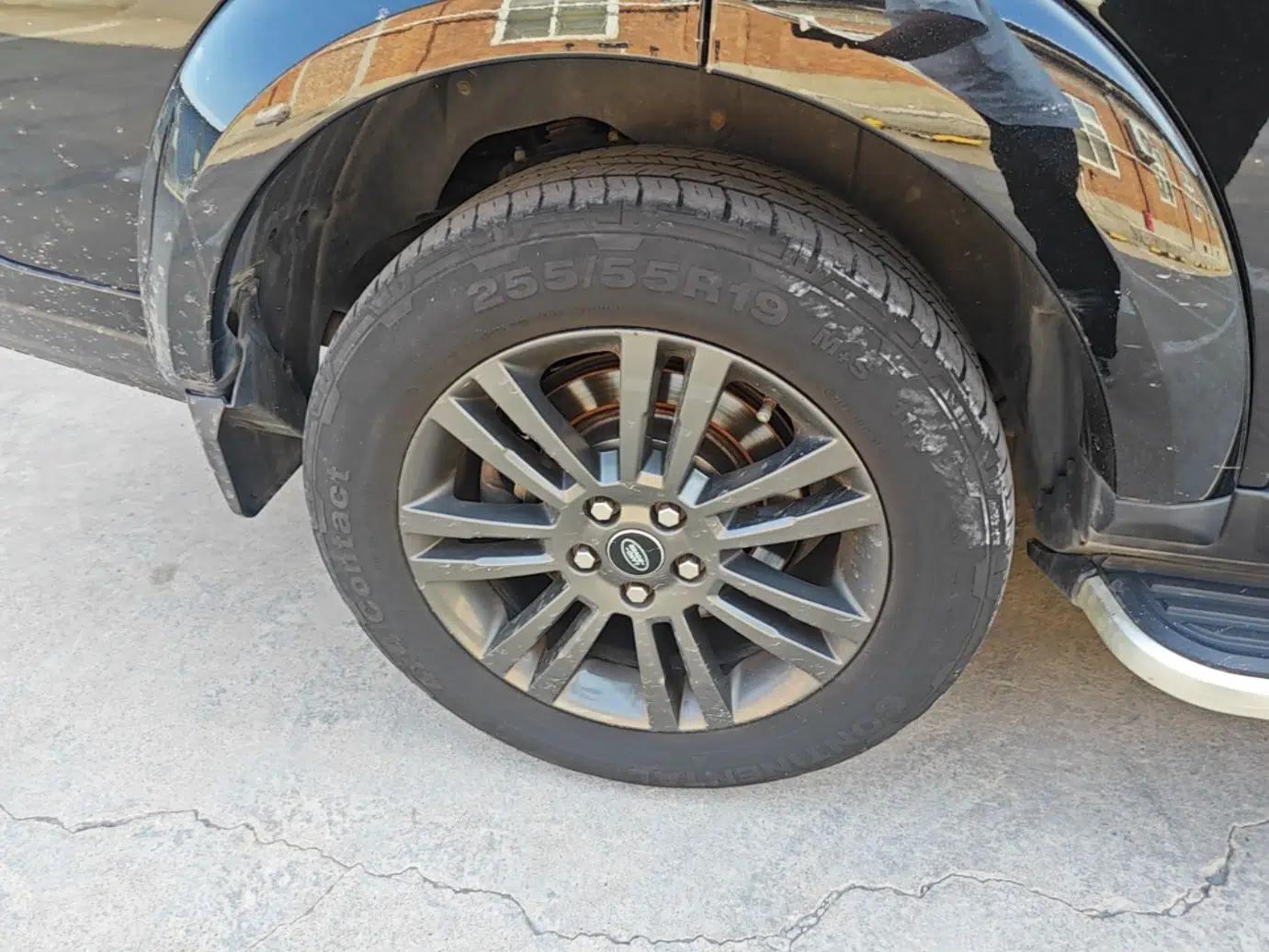 Land Rover Discovery 2016 3.0 SC Obsidian Black Heritage Edition HSE — миниатюра 11