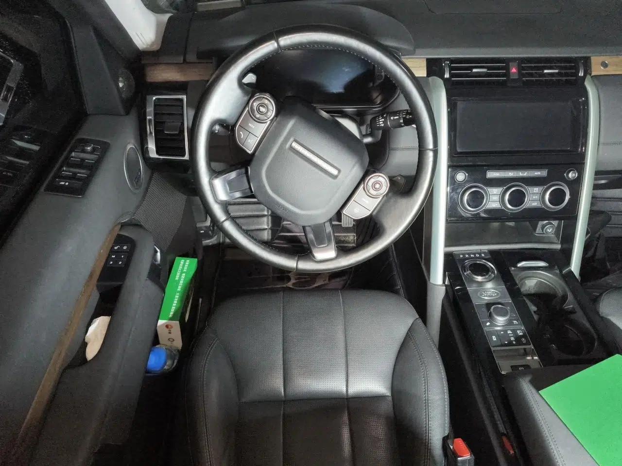 Land Rover Discovery 2018 3.0 SC V6 HSE — миниатюра 10