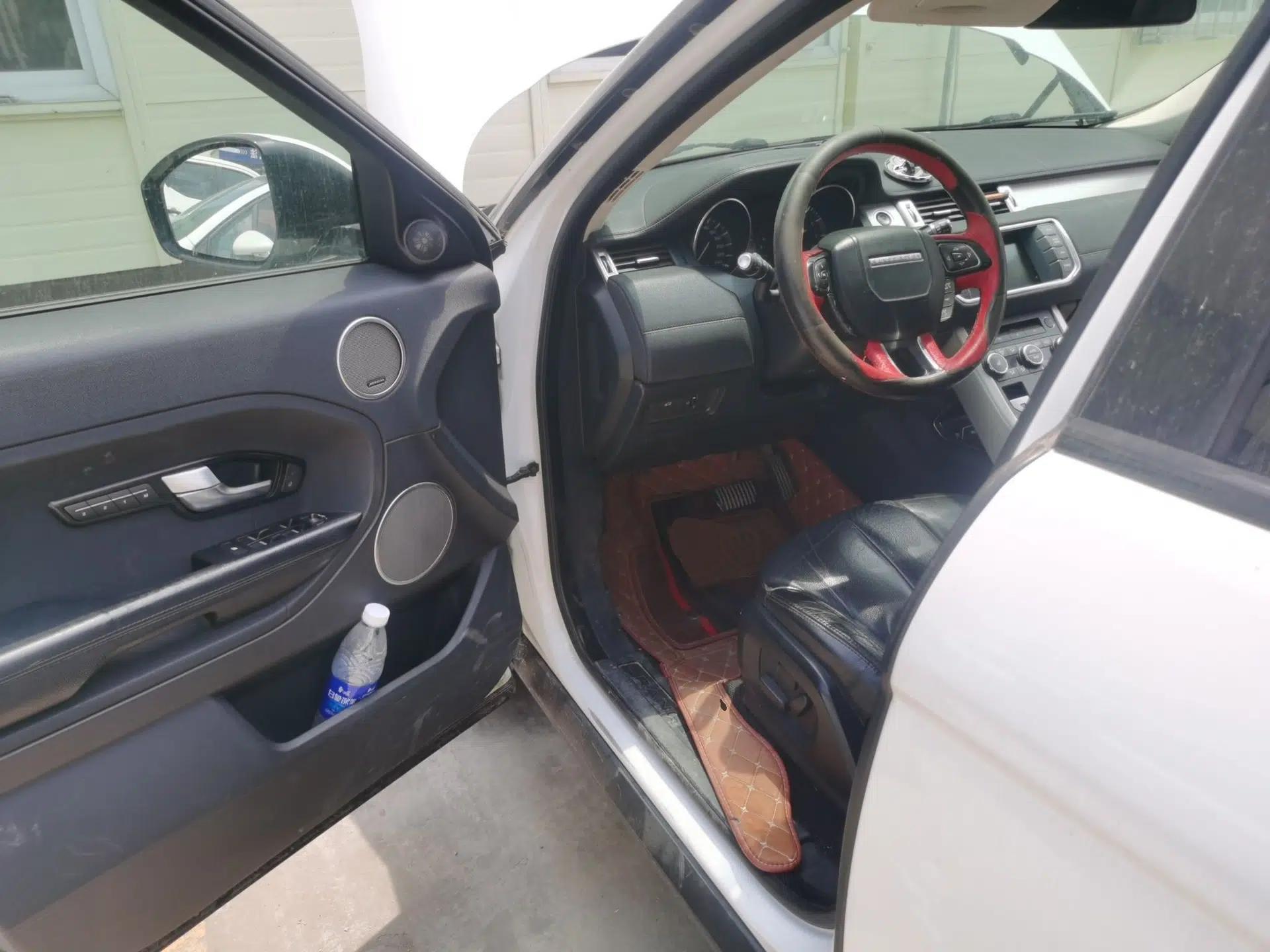 Land Rover Range Evoque 2014 2.0T 5-Door Luxury Edition — миниатюра 16